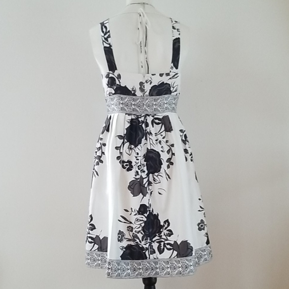 Forever Twenty One sleeveless black on white dress - Picture 5 of 11